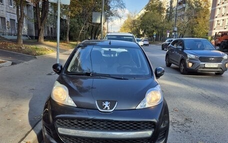 Peugeot 107 I рестайлинг, 2010 год, 430 000 рублей, 2 фотография