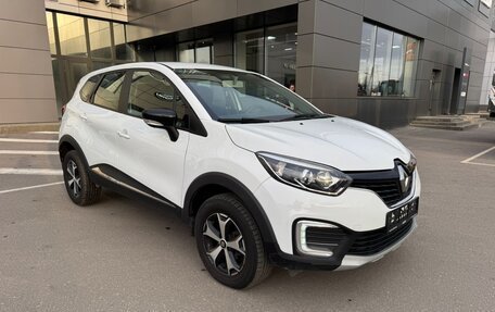 Renault Kaptur I рестайлинг, 2019 год, 1 220 000 рублей, 3 фотография