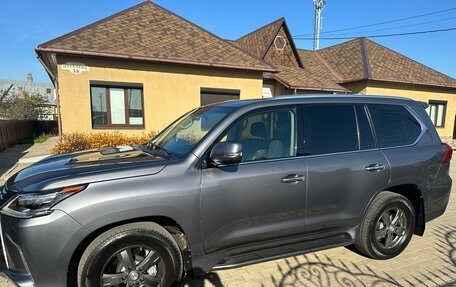 Lexus LX III, 2016 год, 6 800 000 рублей, 1 фотография