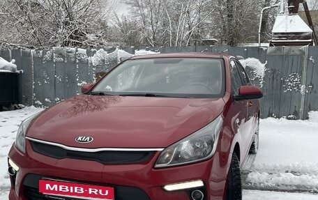 KIA Rio IV, 2018 год, 1 480 000 рублей, 2 фотография