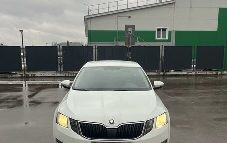 Skoda Octavia, 2018 год, 2 300 000 рублей, 2 фотография