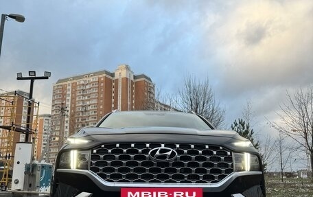 Hyundai Santa Fe IV, 2022 год, 5 900 000 рублей, 3 фотография