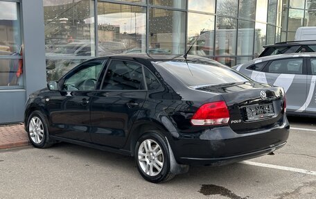 Volkswagen Polo VI (EU Market), 2011 год, 695 000 рублей, 14 фотография