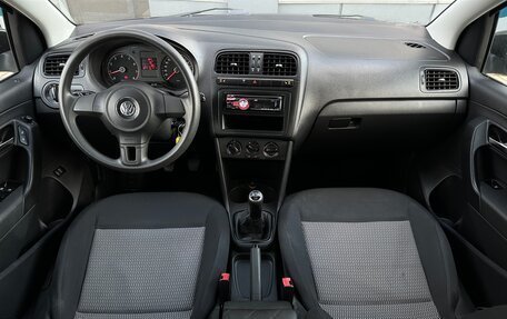 Volkswagen Polo VI (EU Market), 2011 год, 695 000 рублей, 21 фотография