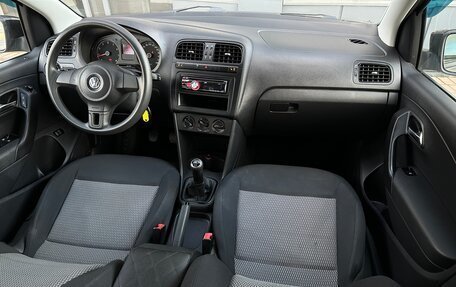 Volkswagen Polo VI (EU Market), 2011 год, 695 000 рублей, 22 фотография