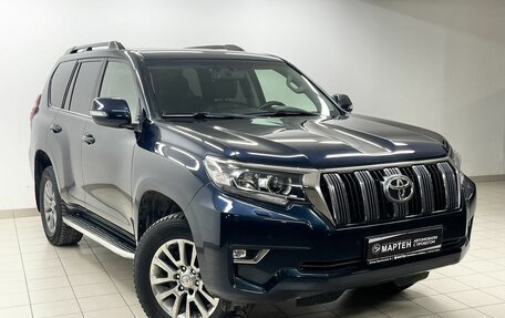 Toyota Land Cruiser Prado 150 рестайлинг 2, 2017 год, 4 259 000 рублей, 3 фотография