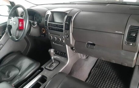 Nissan Pathfinder, 2005 год, 1 095 000 рублей, 13 фотография