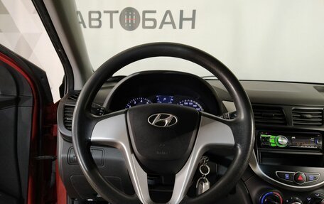 Hyundai Solaris II рестайлинг, 2011 год, 799 000 рублей, 10 фотография