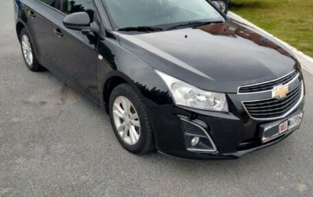 Chevrolet Cruze II, 2013 год, 930 000 рублей, 2 фотография