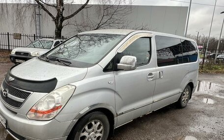 Hyundai Grand Starex Grand Starex I рестайлинг 2, 2008 год, 745 000 рублей, 2 фотография