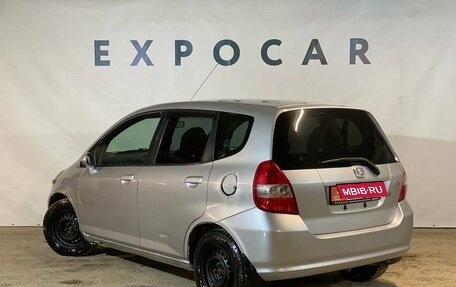 Honda Fit III, 2002 год, 475 000 рублей, 3 фотография