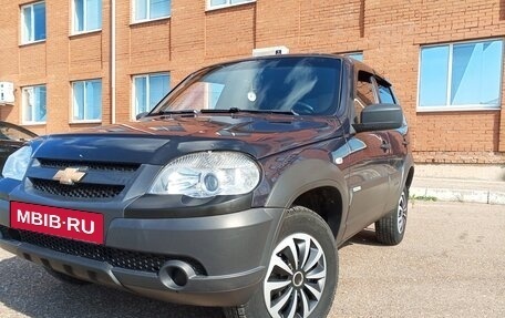 Chevrolet Niva I рестайлинг, 2013 год, 600 000 рублей, 5 фотография