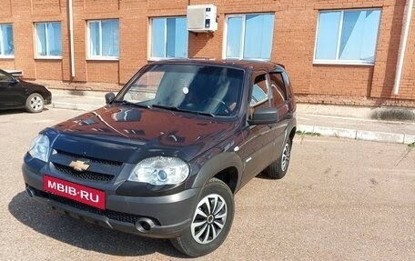 Chevrolet Niva I рестайлинг, 2013 год, 600 000 рублей, 4 фотография