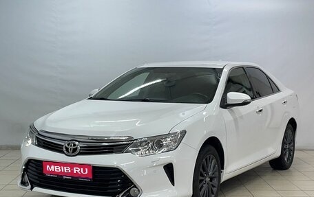 Toyota Camry, 2017 год, 2 450 000 рублей, 1 фотография