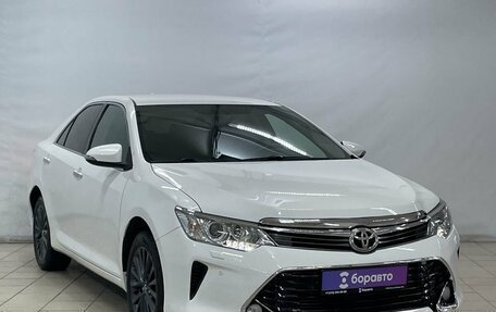 Toyota Camry, 2017 год, 2 450 000 рублей, 2 фотография