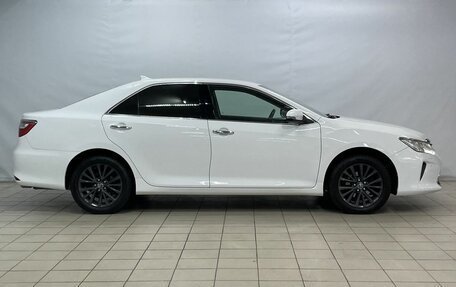 Toyota Camry, 2017 год, 2 450 000 рублей, 9 фотография