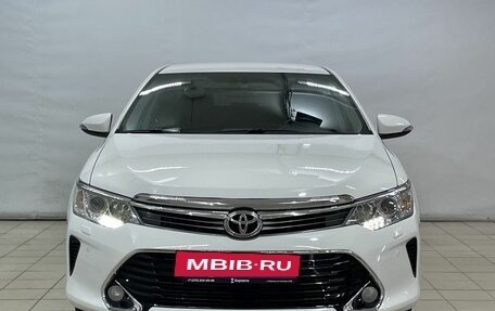 Toyota Camry, 2017 год, 2 450 000 рублей, 3 фотография