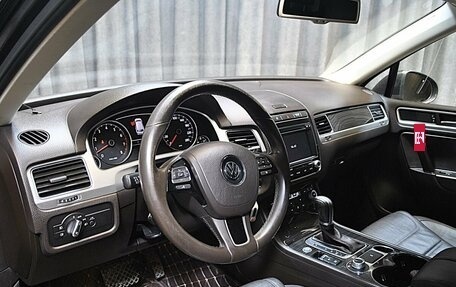 Volkswagen Touareg III, 2015 год, 2 729 000 рублей, 6 фотография