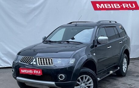 Mitsubishi Pajero Sport II рестайлинг, 2012 год, 1 570 000 рублей, 1 фотография