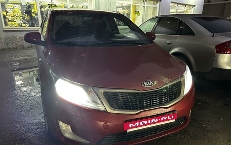 KIA Rio III рестайлинг, 2014 год, 700 000 рублей, 12 фотография