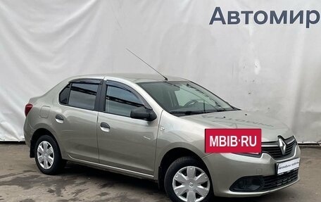 Renault Logan II, 2015 год, 870 000 рублей, 3 фотография