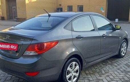 Hyundai Solaris II рестайлинг, 2012 год, 720 000 рублей, 5 фотография