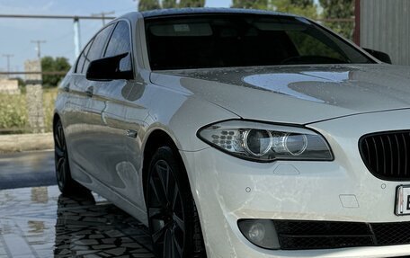 BMW 5 серия, 2012 год, 1 850 000 рублей, 2 фотография