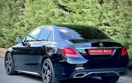 Mercedes-Benz C-Класс, 2019 год, 3 245 000 рублей, 5 фотография