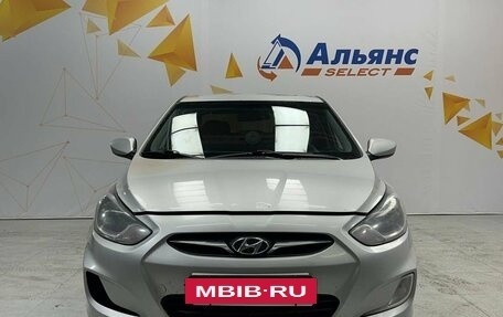 Hyundai Solaris II рестайлинг, 2013 год, 860 000 рублей, 8 фотография