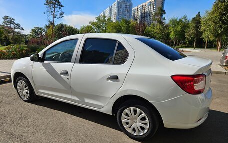 Renault Logan II, 2019 год, 820 000 рублей, 4 фотография