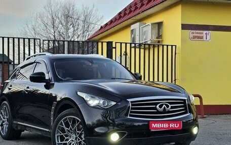 Infiniti FX II, 2013 год, 2 550 000 рублей, 1 фотография