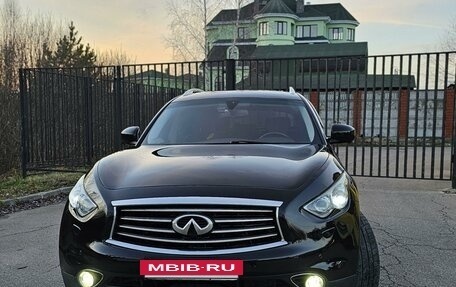 Infiniti FX II, 2013 год, 2 550 000 рублей, 20 фотография