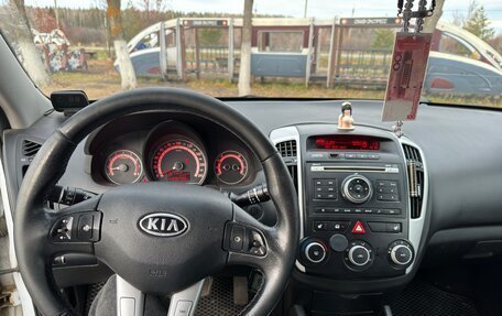 KIA cee'd I рестайлинг, 2010 год, 730 000 рублей, 8 фотография