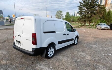 Peugeot Partner II рестайлинг 2, 2013 год, 775 000 рублей, 2 фотография