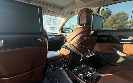 Audi A8, 2012 год, 3 100 000 рублей, 6 фотография