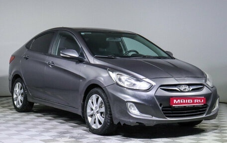 Hyundai Solaris II рестайлинг, 2011 год, 850 000 рублей, 3 фотография