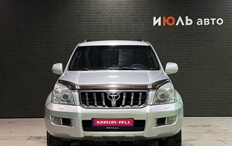 Toyota Land Cruiser Prado 120 рестайлинг, 2007 год, 2 627 000 рублей, 2 фотография