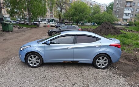 Hyundai Avante, 2011 год, 850 000 рублей, 12 фотография