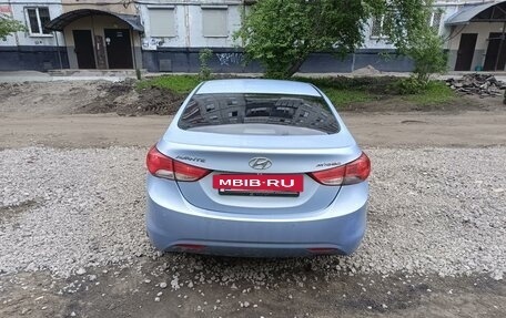 Hyundai Avante, 2011 год, 850 000 рублей, 7 фотография