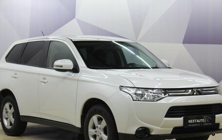 Mitsubishi Outlander III рестайлинг 3, 2012 год, 1 462 700 рублей, 13 фотография