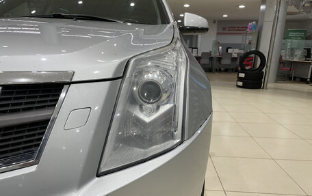 Cadillac SRX II рестайлинг, 2012 год, 1 450 000 рублей, 21 фотография