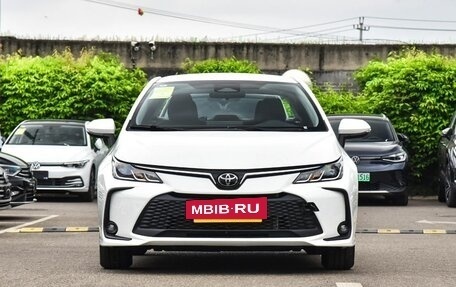 Toyota Corolla, 2024 год, 2 185 000 рублей, 2 фотография