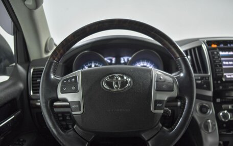 Toyota Land Cruiser 200, 2012 год, 3 199 000 рублей, 9 фотография