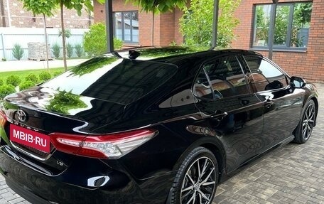 Toyota Camry, 2019 год, 3 600 000 рублей, 1 фотография