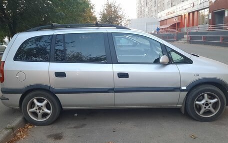 Opel Zafira A рестайлинг, 2002 год, 476 000 рублей, 16 фотография