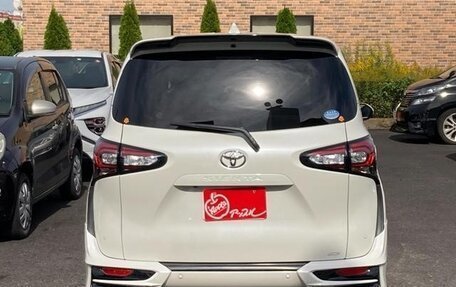 Toyota Sienta II, 2020 год, 1 350 000 рублей, 4 фотография