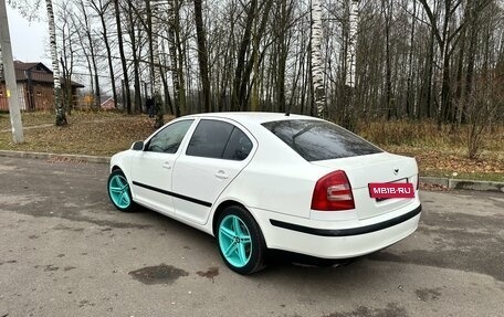 Skoda Octavia, 2008 год, 880 000 рублей, 2 фотография