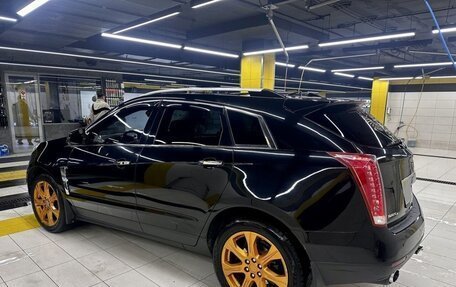 Cadillac SRX II рестайлинг, 2011 год, 1 350 000 рублей, 3 фотография