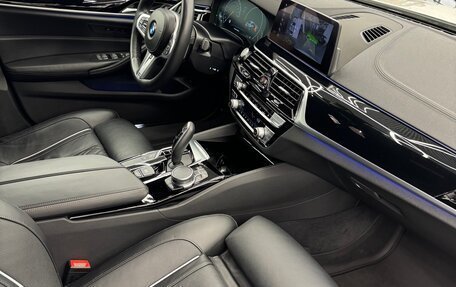 BMW 5 серия, 2019 год, 5 990 000 рублей, 6 фотография