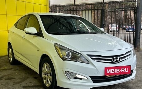 Hyundai Solaris II рестайлинг, 2016 год, 1 249 000 рублей, 5 фотография